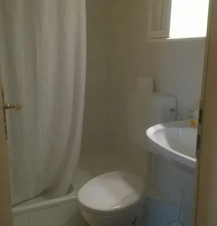 Baltic Residenz מלון 2*